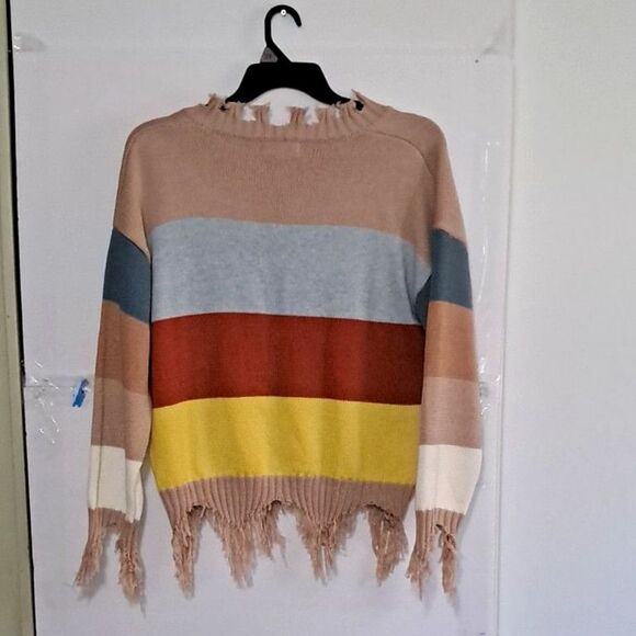 A Peach Love California Junior's Sweater Raggedy Distressed Striped Grungy L - Picture 11 of 11